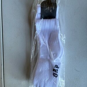 GAP White Athletic Socks for kids size 3-4 NWT